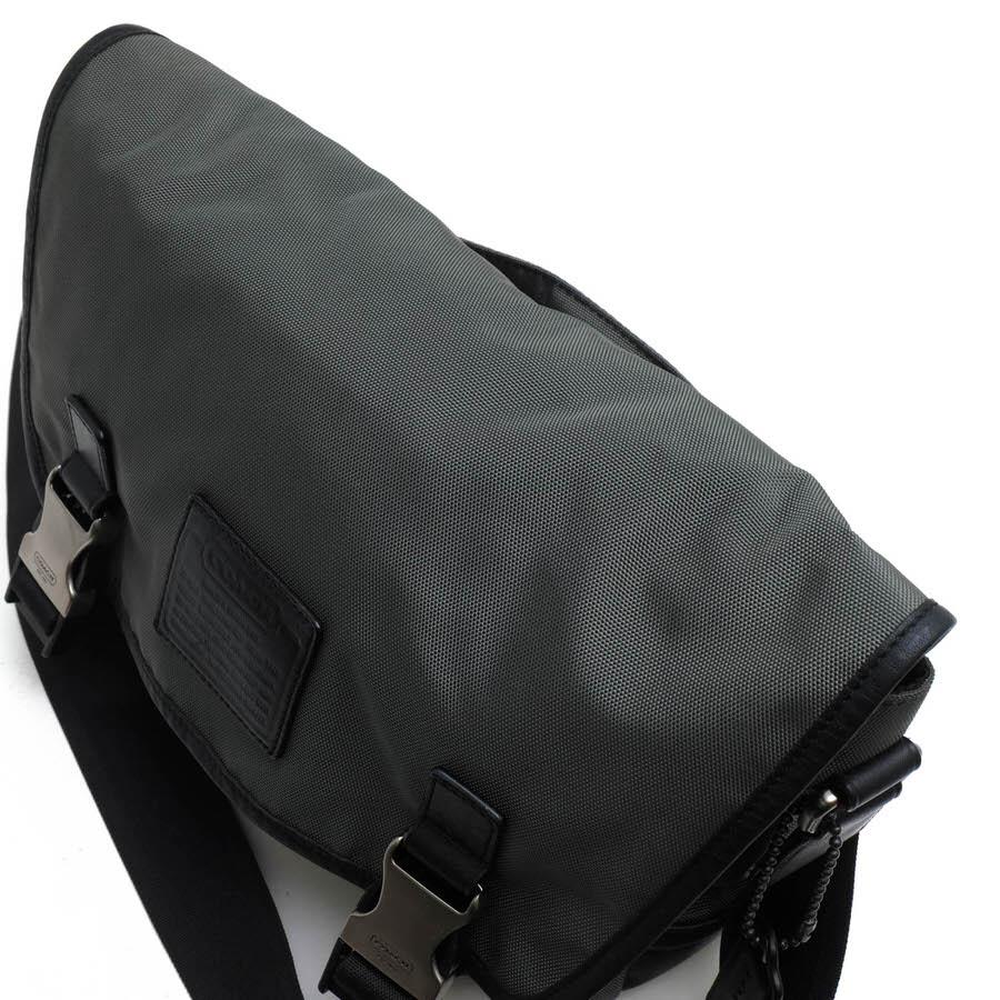 コーチ　メッセンジャーバッグ　ショルダーバッグ　ボイジャー　フラップ　ナイロン COACH（コーチ） ショルダーバッグ F70575 Voyager Flap Crossbody