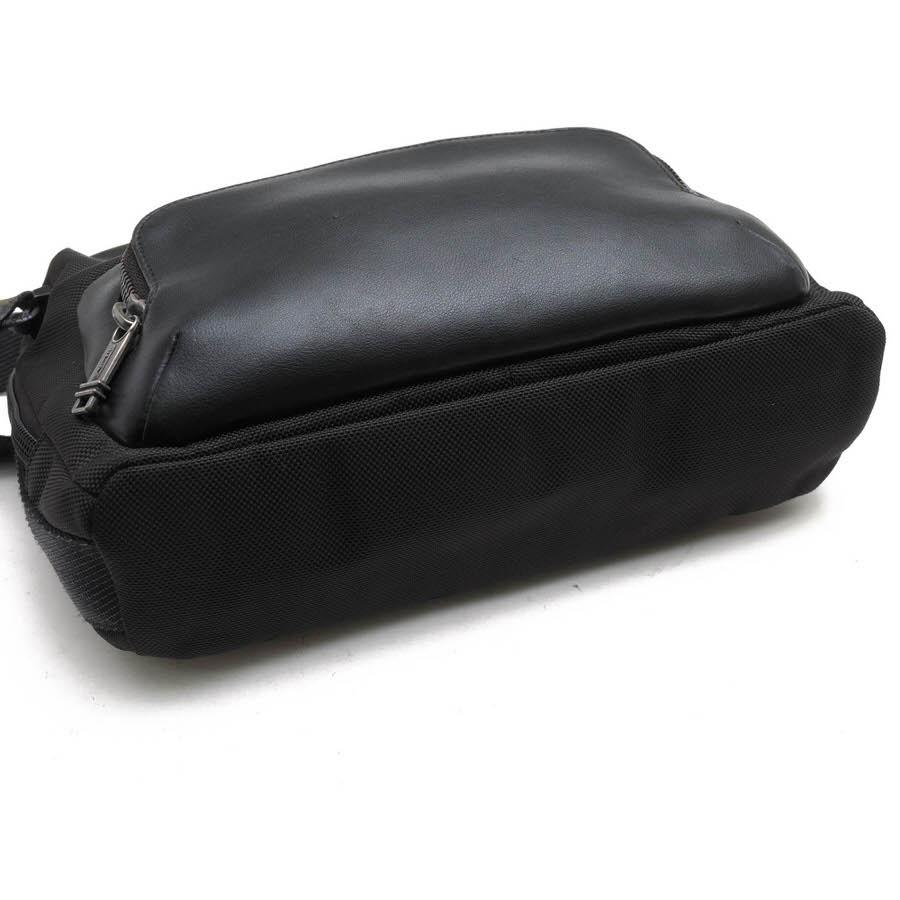 TUMI（トゥミ） ショルダーバッグ 232305D ALPHA BRAVO BARTON