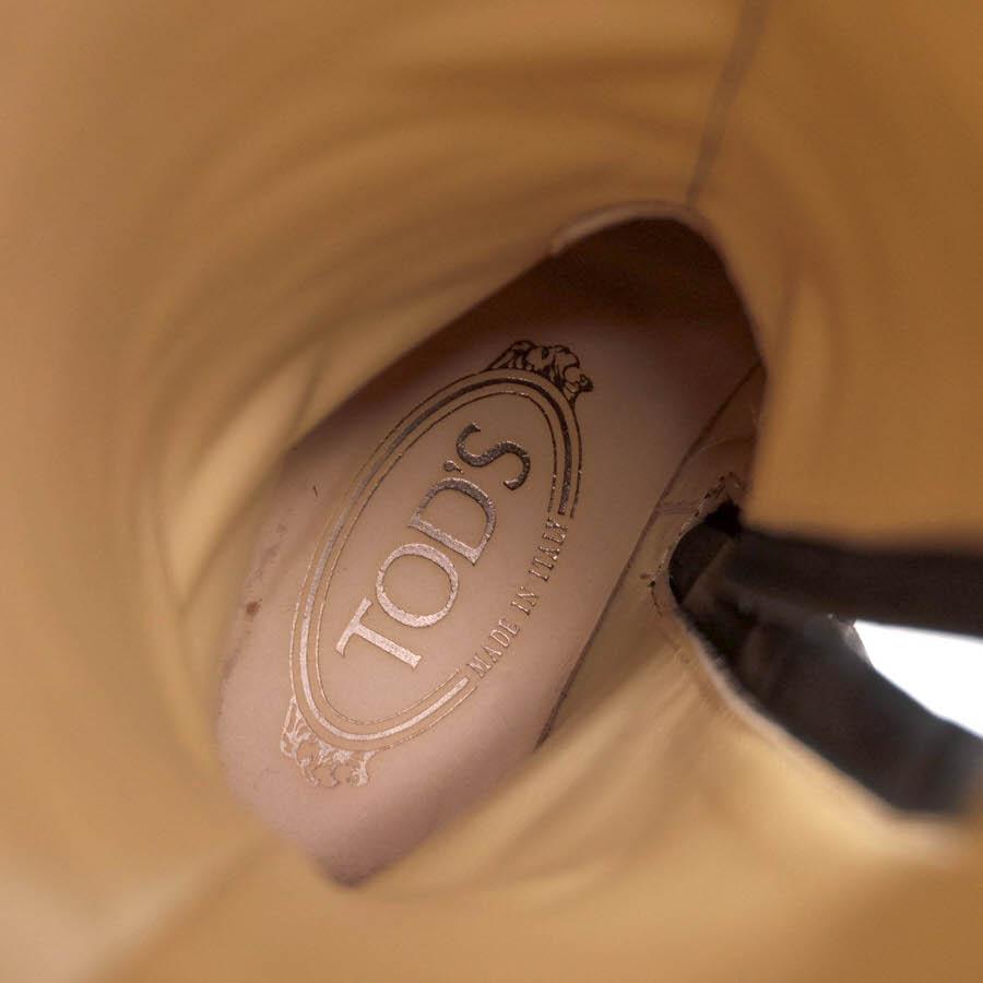 TOD'S（トッズ） ロングブーツ 牛革 カーフ 乗馬ブーツ ジョッキー