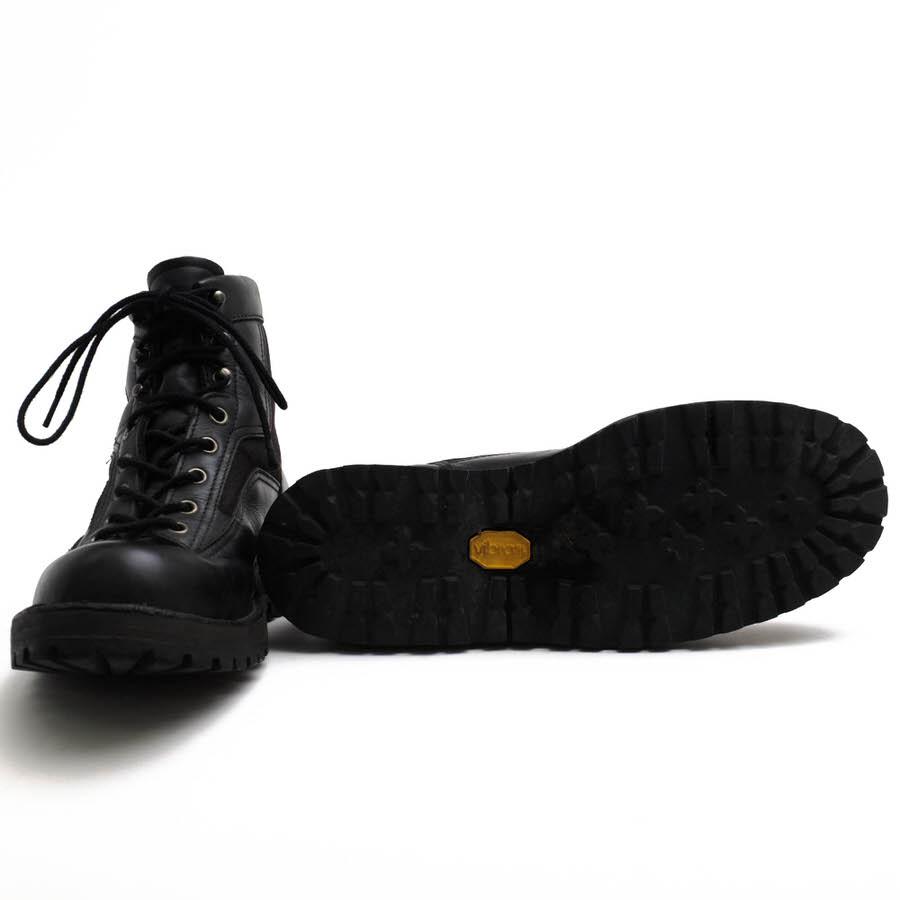 ⭐️極美品⭐️　Danner　MUGHO　D-7009　マウンテンブーツ　黒 ⭐️極美品⭐️ Danner MUGHO D-7009 マウンテンブーツ 黒