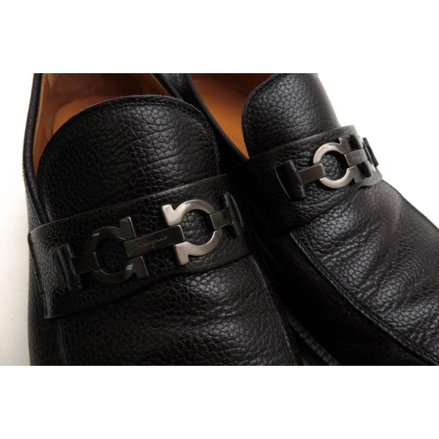 Salvatore Ferragamo フェラガモ ビットローファー UH25285 グレイン型押し牛革 ガンチーニ金具 Uチップ スリッポン 定番 Salvatore Ferragamo フェラガモ ビットローファー UH25285 グレイン型押し牛革 ガンチーニ金具 Uチップ スリッポン 定番