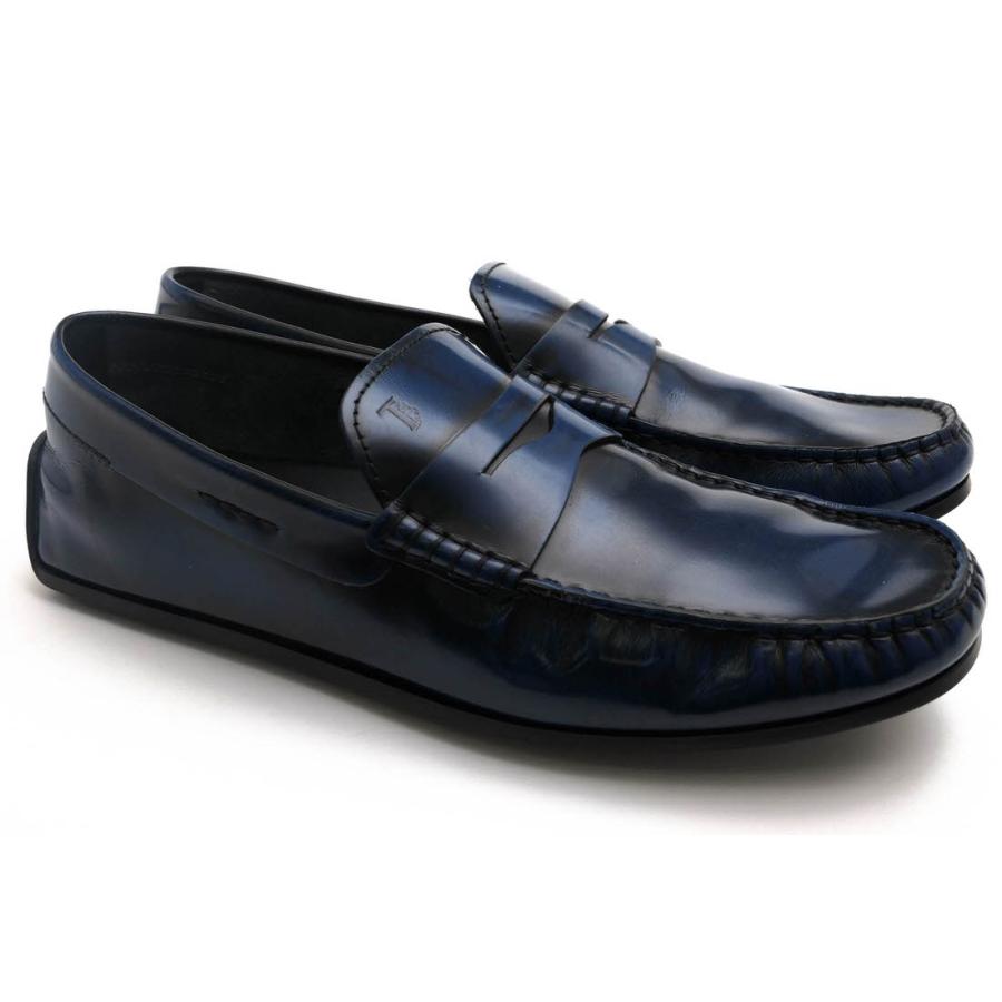 TOD'S（トッズ） ドライビングシューズ 牛革 カーフ コインローファー