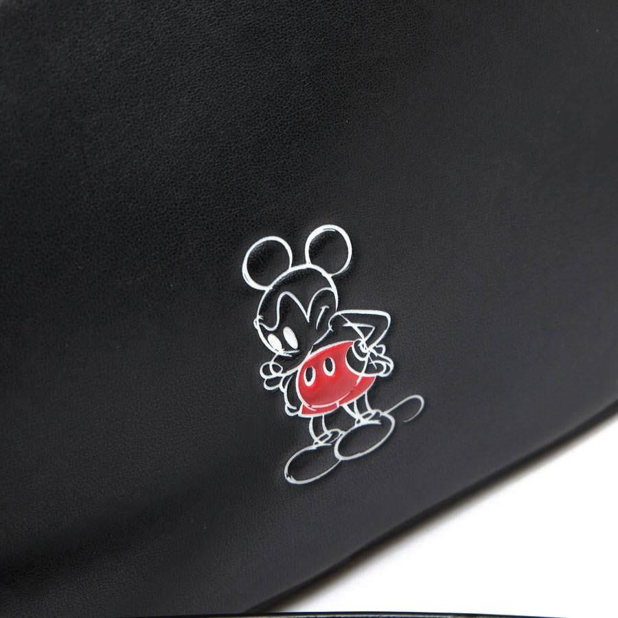 公式通販 Coach コーチ ショルダーバッグ ディズニー ミッキー クロスボディー クラッチ グラブタンレザー Disney Mickey Crossbody Clutch In Glovetanned Leather W46 Desir Yahoo ショッピング店 通販 Yahoo ショッピング Sale 公式通販 Vms