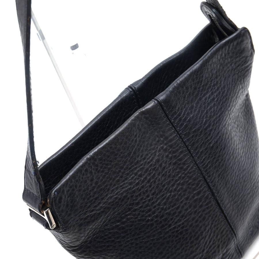 HIROFU（ヒロフ） ショルダーバッグ 牛革 Hロゴ シボ革 シュリンク