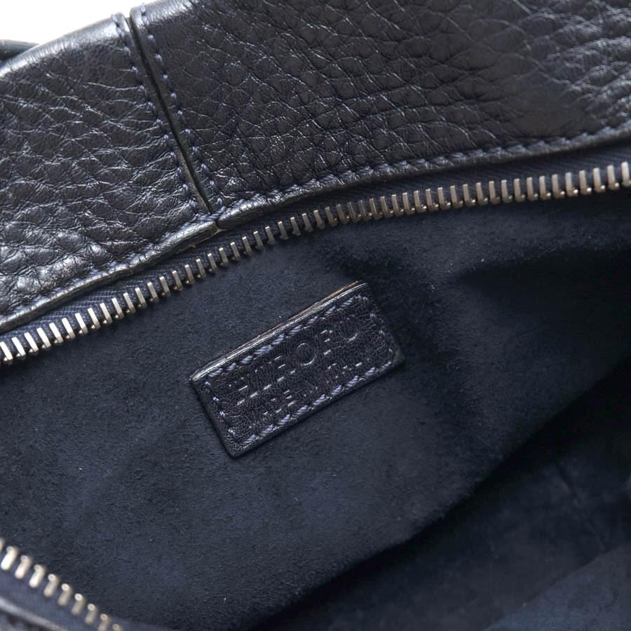 HIROFU（ヒロフ） ショルダーバッグ 牛革 Hロゴ シボ革 シュリンク