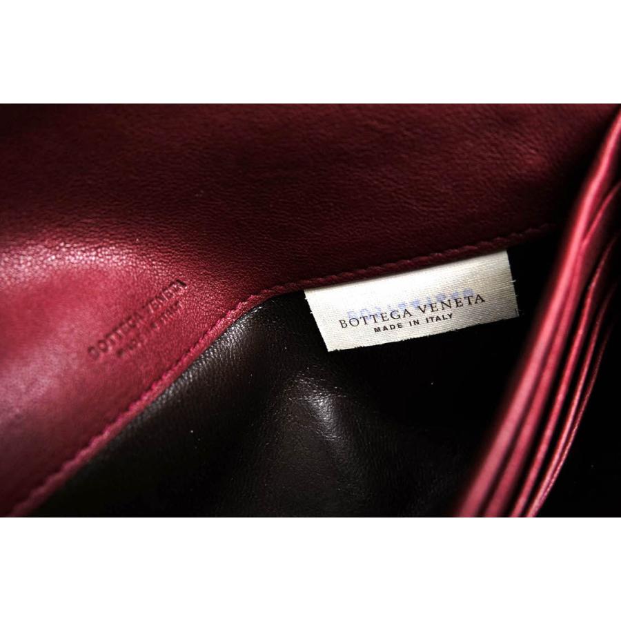 BOTTEGA VENETA（ボッテガ・ヴェネタ） 長財布 ラムレザー 子羊革