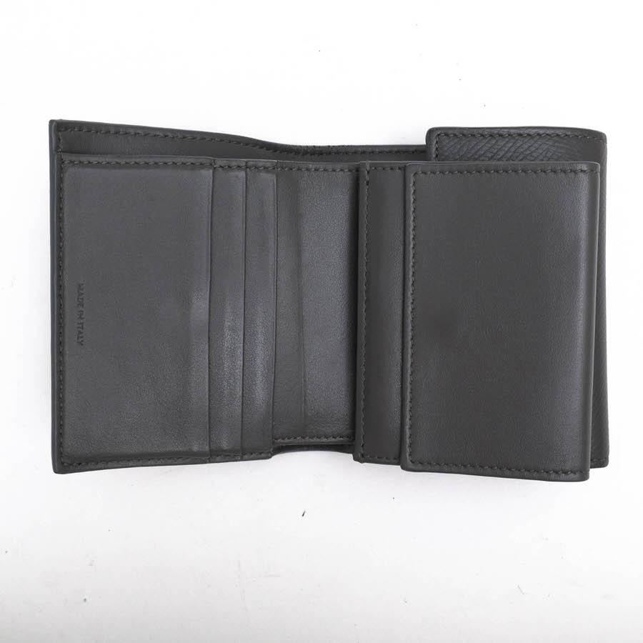 セリーヌ　ウエストバック＋ミニ財布 CELINE（セリーヌ） 財布 10B573BEL Small Trifold Wallet ESSENTIALS
