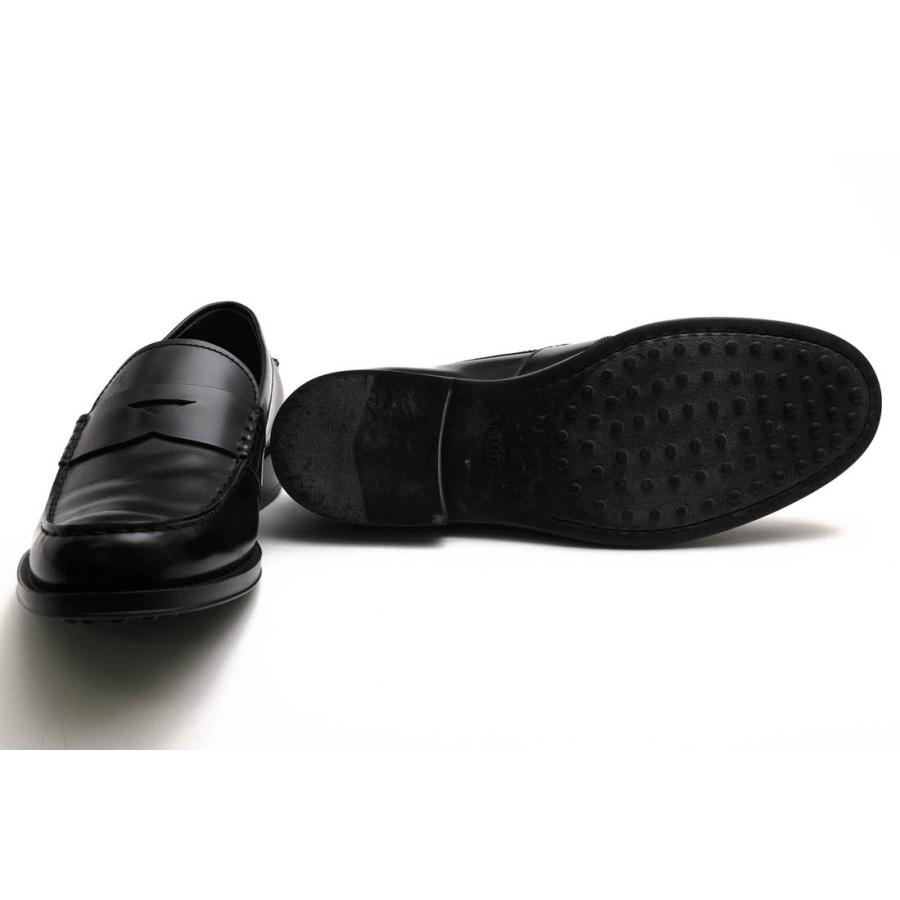 ○トッズ TOD'S 牛革 カーフ ドライビングシューズ XXM0UD0K130AKTB999 MOCASSINO COLLEGE GOMMA CLASSICO ローファー型 モ  中古 TOD'S（トッズ） ドライビングシューズ XXM0UD0K130AKTB999 MOCASSINO