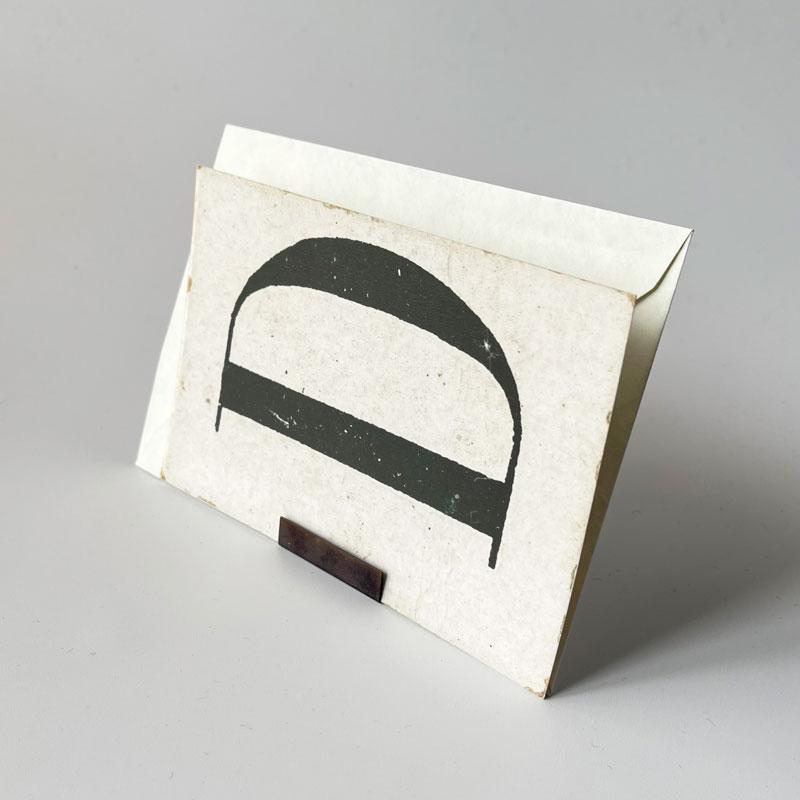 ピクス レター & フォト スタンド ブラス ラスト カードスタンド 錆加工 LETTER&PHOTO STAND BRASS RUST ...