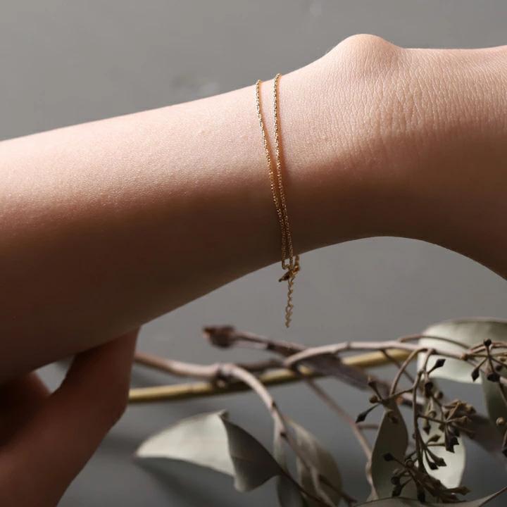 K18 ゴールド ツイストチェーン ブレスレット 11/28午後値上げ実施】 K18 ツイスト チェーン バングル レディース