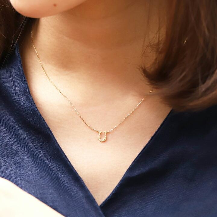 18金ネックレス k18 ネックレス 18金 レディース 馬蹄 ホースシュー お守り スターダスト 18k ゴールド シンプル | DEVAS | 06