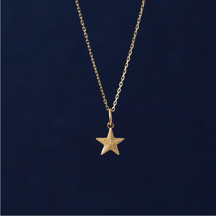 DEVAS スターネックレス ゴールド ロックで可愛らしい ネックレス