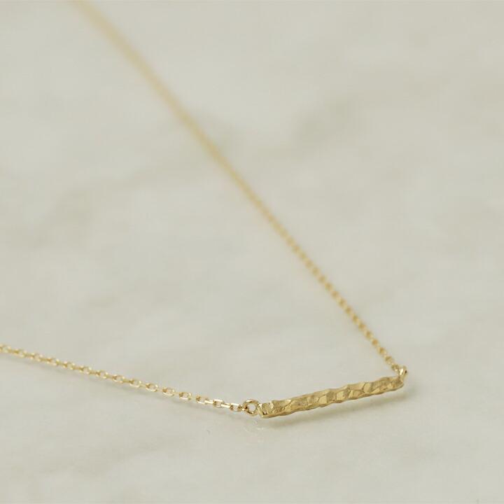 18金ネックレス k18 ネックレス 18金 レディース バー ストレート 凸凹 槌目 横棒 地金 18k ゴールド シンプル | DEVAS | 02