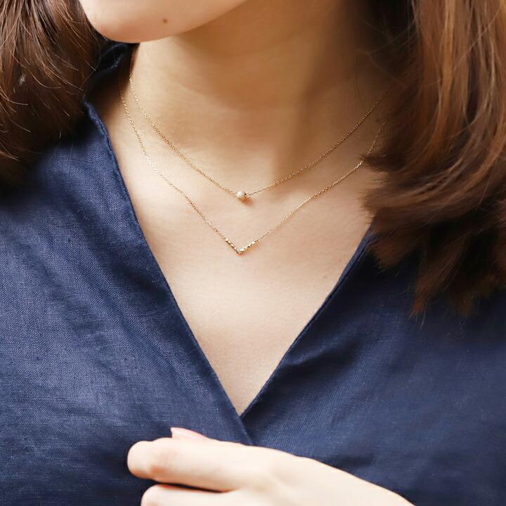 DEVAS 18金ネックレス k18 ネックレス 18金 レディース Vバー 凹凸 V字