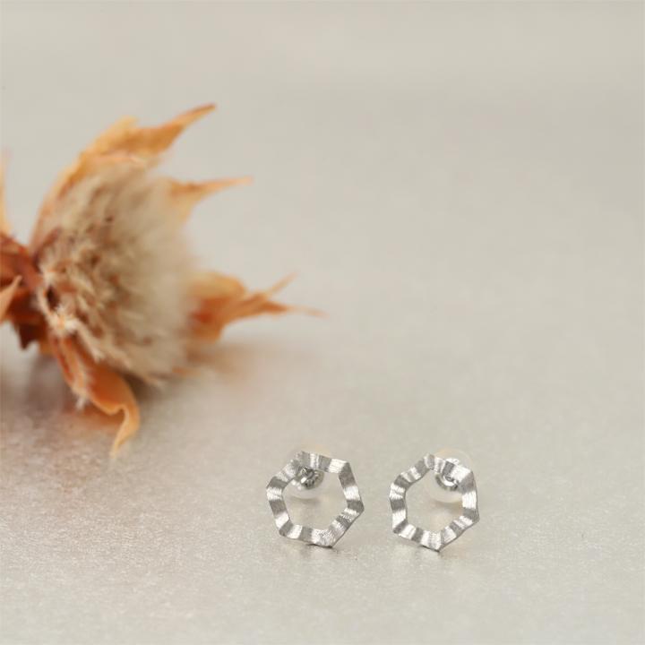 プラチナピアス ピアス プラチナ レディース 六角形 プラチナ950 ピアスプラチナ PT PT950 シンプル おしゃれ 地金 | DEVAS | 01