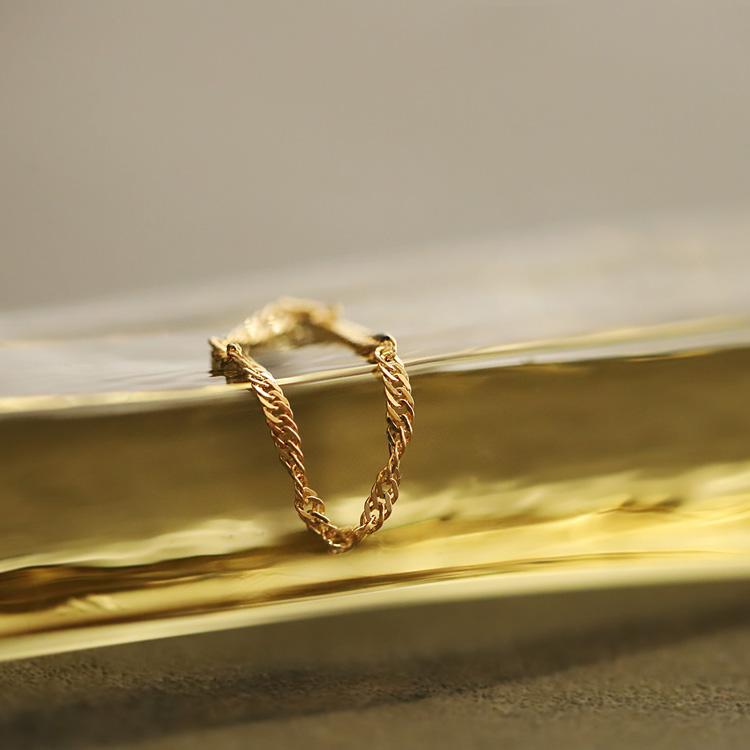 18金 リング k18 ピンキーリング k18リング スクリューチェーン 18k 指輪 レディース 18金指輪 18金リング 18kリング シンプル ピンキー ゴールド 地金 細い | DEVAS | 07