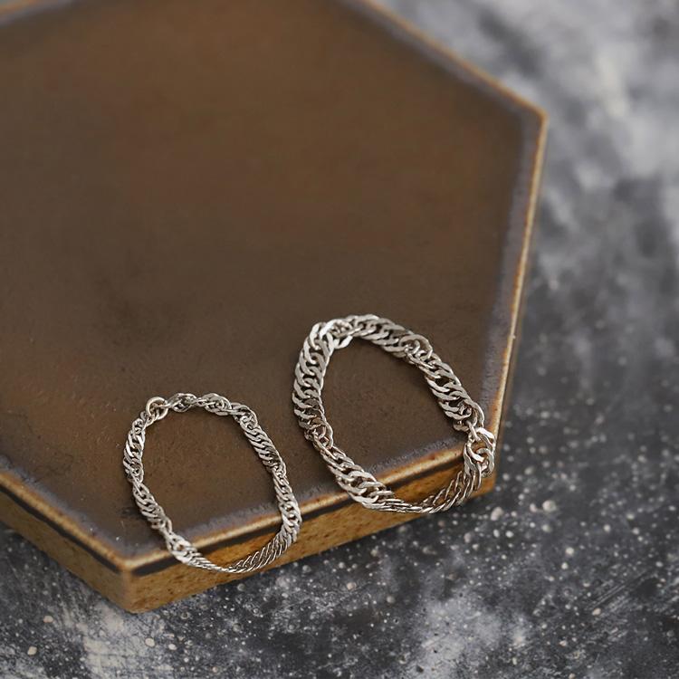 プラチナリング 指輪 プラチナ リング ピンキー ピンキーリング チェーンリング スクリューチェーン 1.6mm 2.4mm pt850 指輪 レディース シンプル プラチナ指輪 | DEVAS | 01