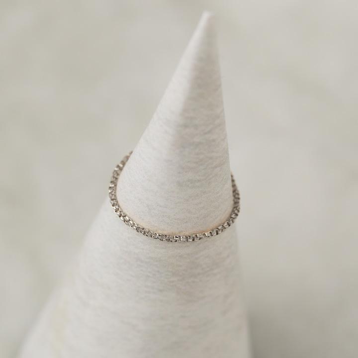 プラチナリング 指輪 プラチナ リング ピンキー ピンキーリング チェーンリング ベネチアンチェーン pt850 指輪 レディース シンプル プラチナ指輪 本物 地金 | DEVAS | 05