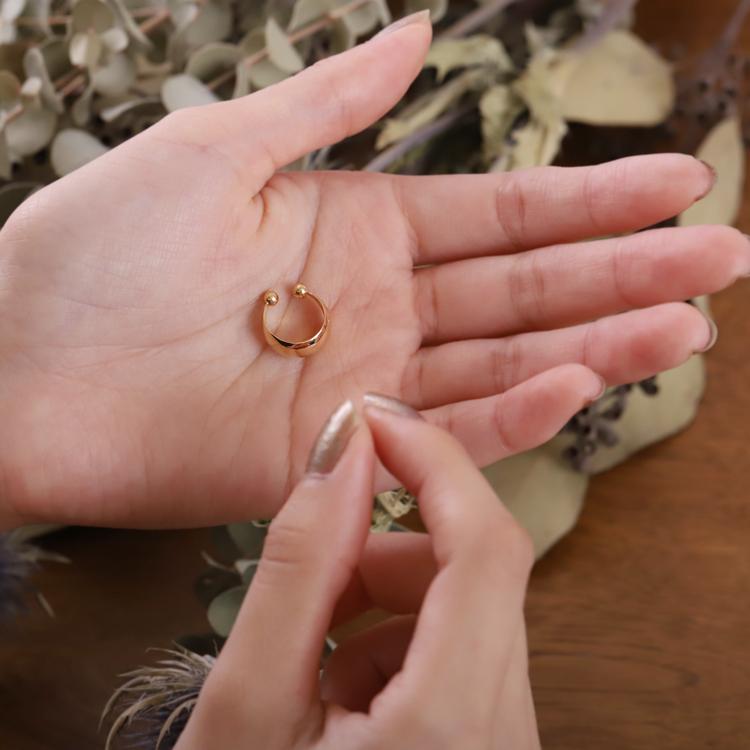 イヤーカフ 18金 イヤカフ k18 18k レディース ノンホール ピアス 月甲 甲丸 18 金 ピンクゴールド プラチナ シンプル | DEVAS | 07