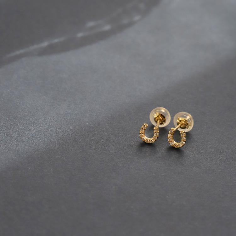 18金 ピアス k18 18金ピアス 18k 馬蹄 ホースシュー ダイヤモンド シンプル k18ピアス レディース ピアス18金 地金 | DEVAS | 01