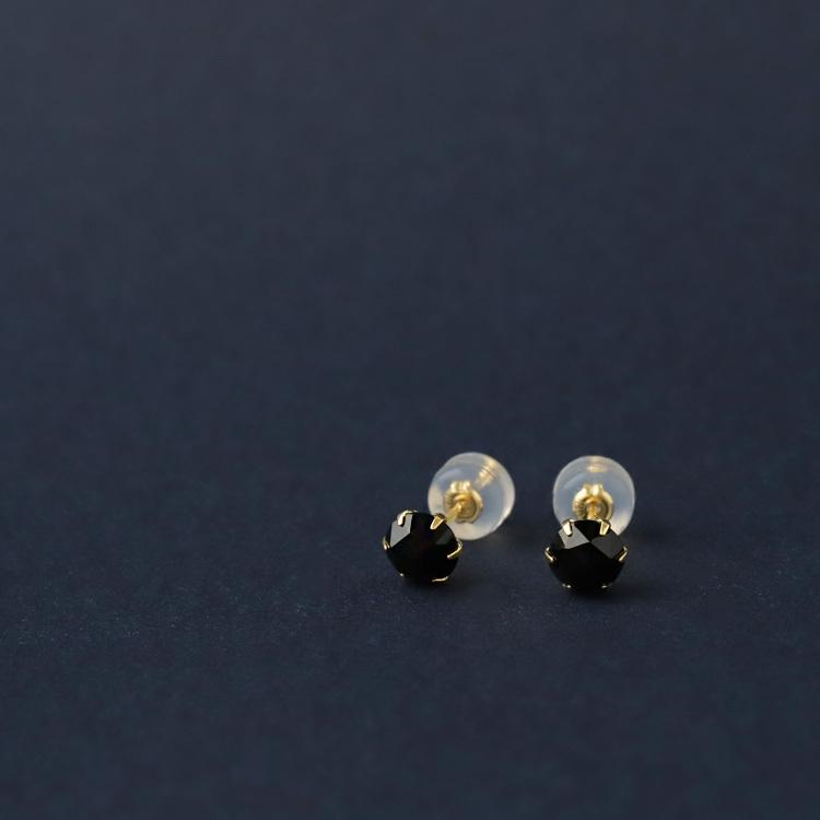 K18 18金 18k ピアス  オニキス　⑥♡② オニキス ピアス 18金 18k フープピアス k18 18金ピアス