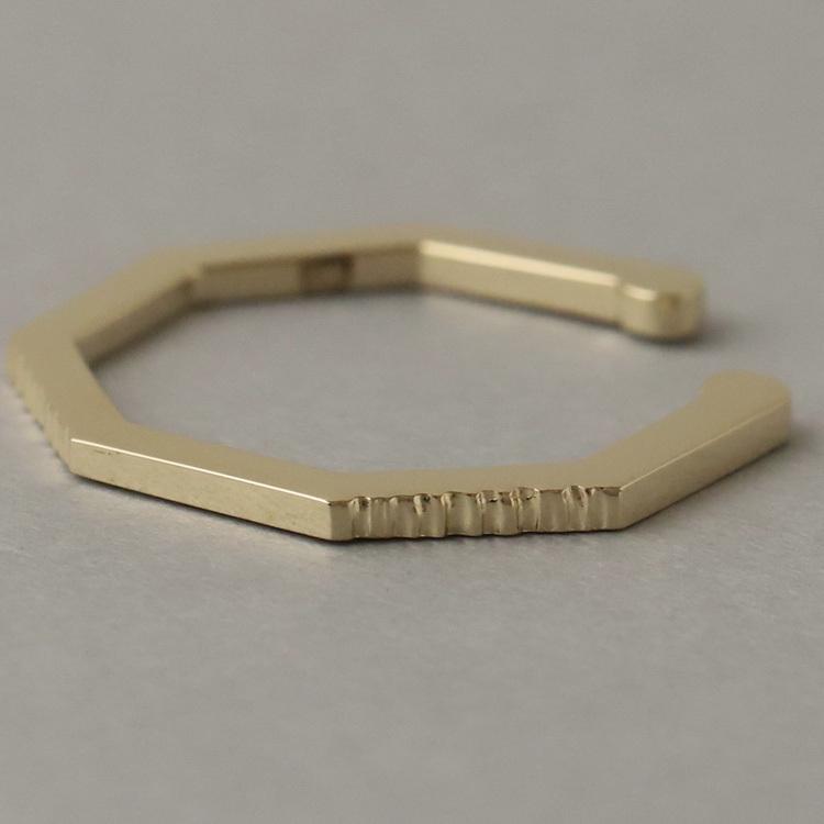 イヤーカフ 10金 イヤカフ k10 10k レディース ノンホール ピアス  八角形 オクタゴン ノンホールピアス 【在庫限り】 | DEVAS | 02
