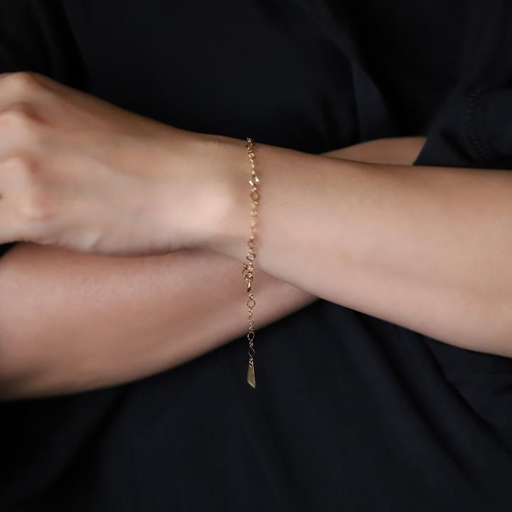 【単品購入不可】【オプション 選べるチャーム】【別注生産】 ゴールド ブレスレット カスタマイズ チャーム レディース 18k 18金 イニシャル クロス  天然石 | DEVAS | 11