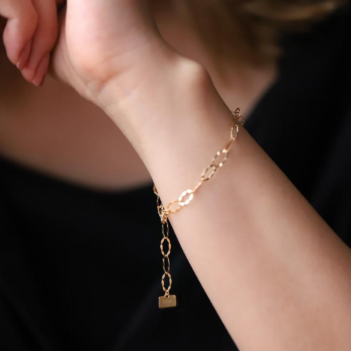 【単品購入不可】【オプション 選べるチャーム】【別注生産】 ゴールド ブレスレット カスタマイズ チャーム レディース 18k 18金 イニシャル クロス  天然石 | DEVAS | 14