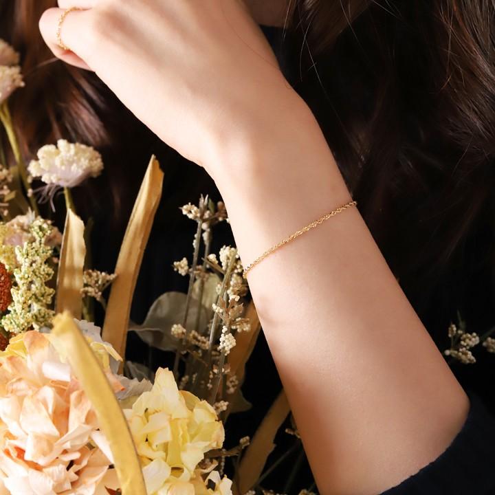 新作 未使用品 k18 2025年デザイン ブレスレット 新作 未使用品 k18 2025年デザイン ブレスレット 安い 通販