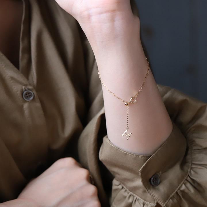 【土日限定2000円OFFクーポン有】 18金 ブレスレット k18 18金ブレスレット 18k レディース イニシャル チェーン ブレスレットレディースチェーン | DEVAS | 01