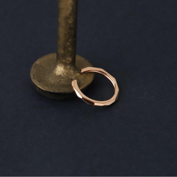 イヤーカフ 18金 イヤカフ k18 18k レディース ピンクゴールド ノンホール ピアス カットデザイン 18 金 ノンホールピアス シンプル 小さめ つけっぱなし 片耳 | DEVAS | 03