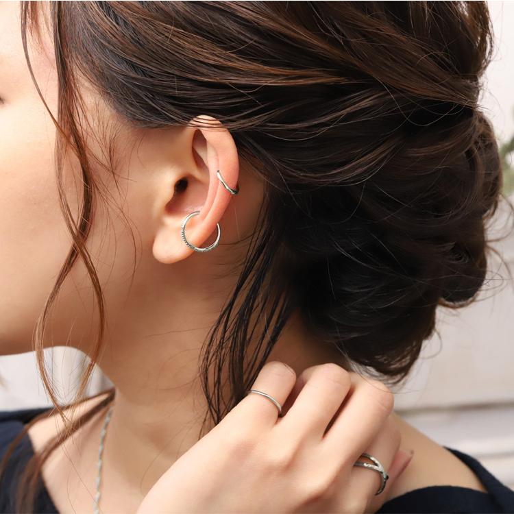 プラチナイヤーカフ プラチナ イヤカフ カット デザイン レディース ノンホール ピアス Pt950 ぷらちな 片耳 ノンホールピアス シンプル 小さめ つけっぱなし | DEVAS | 08