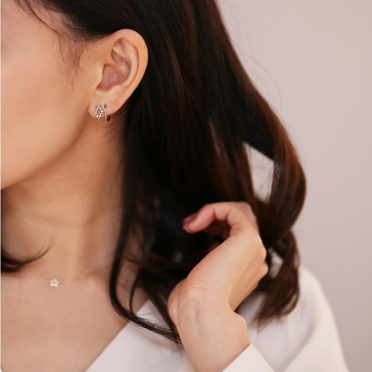 プラチナイヤーカフ プラチナ イヤカフ カット デザイン レディース ノンホール ピアス Pt950 ぷらちな 片耳 ノンホールピアス シンプル 小さめ つけっぱなし | DEVAS | 09