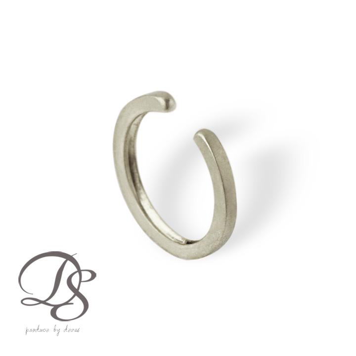 プラチナイヤーカフ プラチナ イヤカフ フラット 角状 レディース ノンホール ピアス Pt950 片耳 ノンホールピアス | DEVAS