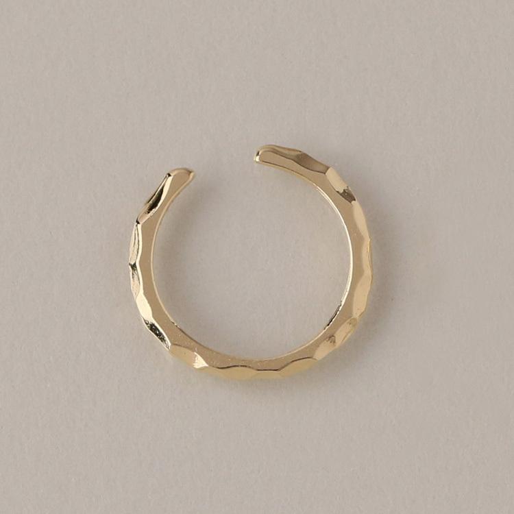 イヤーカフ 18金 イヤカフ k18 18k レディース ノンホール ピアス 凸凹 槌目 18 金 ノンホールピアス シンプル18 金 華奢  ゴールド 小さめ つけっぱなし 片耳 | DEVAS | 06