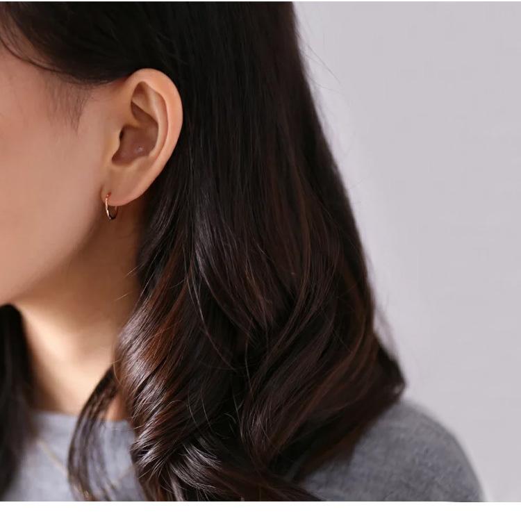 イヤーカフ 18金 イヤカフ k18 18k レディース ピンクゴールド ノンホール ピアス 凸凹 槌目 18 金 ノンホールピアス シンプル 小さめ つけっぱなし 片耳 | DEVAS | 05