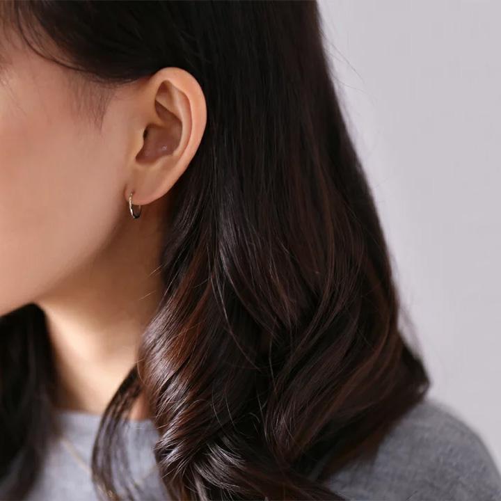 プラチナイヤーカフ プラチナ イヤカフ 凸凹 槌目 レディース ノンホール ピアス Pt950 片耳 ノンホールピアス | DEVAS | 05