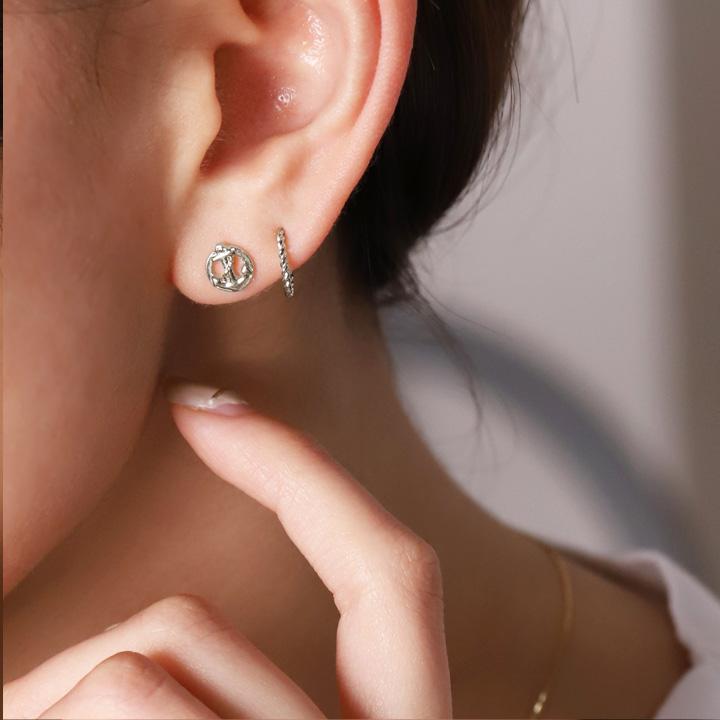 プラチナイヤーカフ プラチナ イヤカフ ツイスト ひねり レディース ノンホール ピアス Pt950 片耳 ノンホールピアス | DEVAS | 08