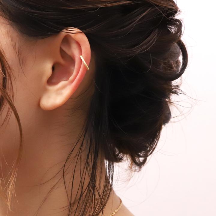 【土日限定1500円OFFクーポン有】 イヤーカフ 18金 イヤカフ k18 18k レディース ノンホール ピアス スターダスト ノンホールピアス つけっぱなし 片耳 | DEVAS | 07