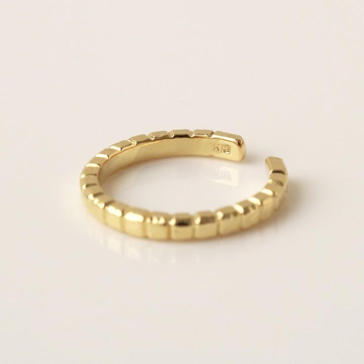 【土日限定2000円OFFクーポン有】 イヤーカフ 18金 イヤカフ k18 18k レディース ノンホール ピアス ブロック ノンホールピアス 指輪 リング 片耳 | DEVAS | 02