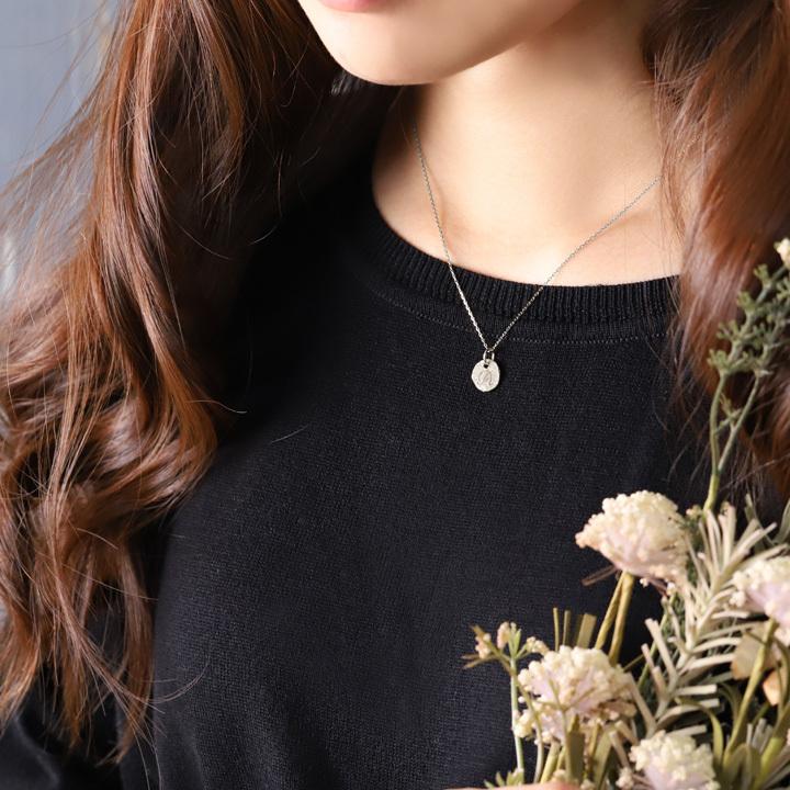 【土日限定3000円OFFクーポン有】 18金ネックレス k18 ネックレス 18金 ホワイトゴールド レディース コイン イニシャル アルファベット 18k 小豆 | DEVAS | 03
