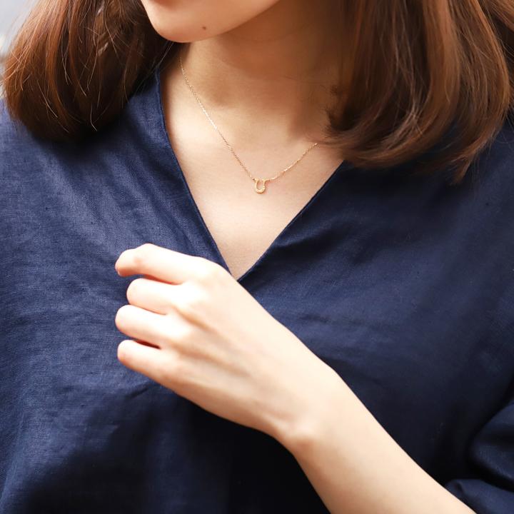 【4/11値上げ対象】 K18 ゴールド 馬蹄 ネックレス ホースシュー 18k 18金 細い 華奢 ジュエリー シンプル レディース ギフト  プレゼント