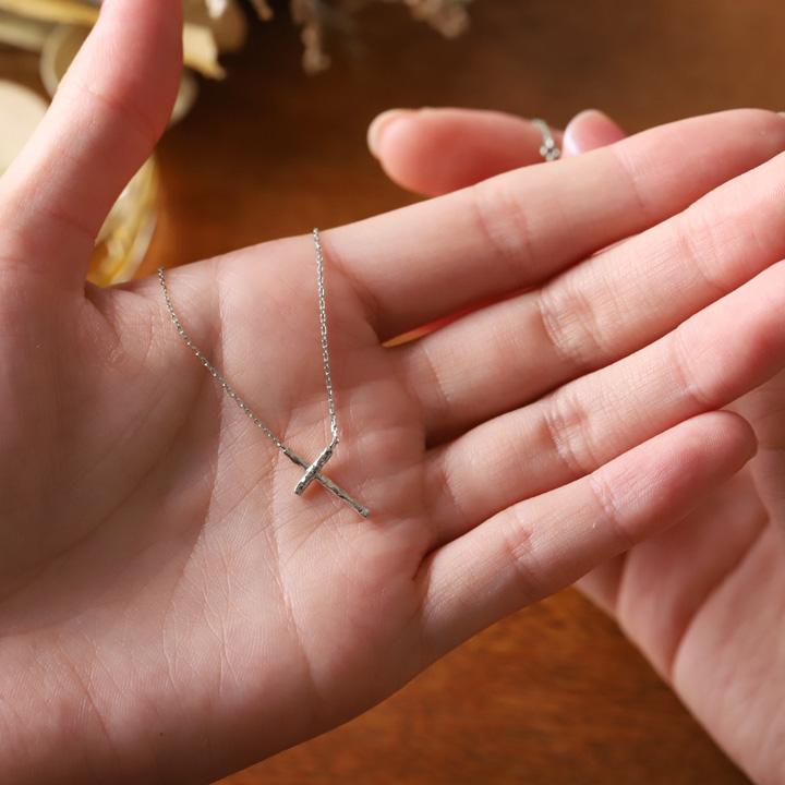 プラチナ ネックレス レディース プラチナネックレス クロス 十字架 クロスネックレス Pt950 Pt850 シンプル 華奢 細い 38cm 39cm 40cm 45cm センチ ネックレス | DEVAS | 08