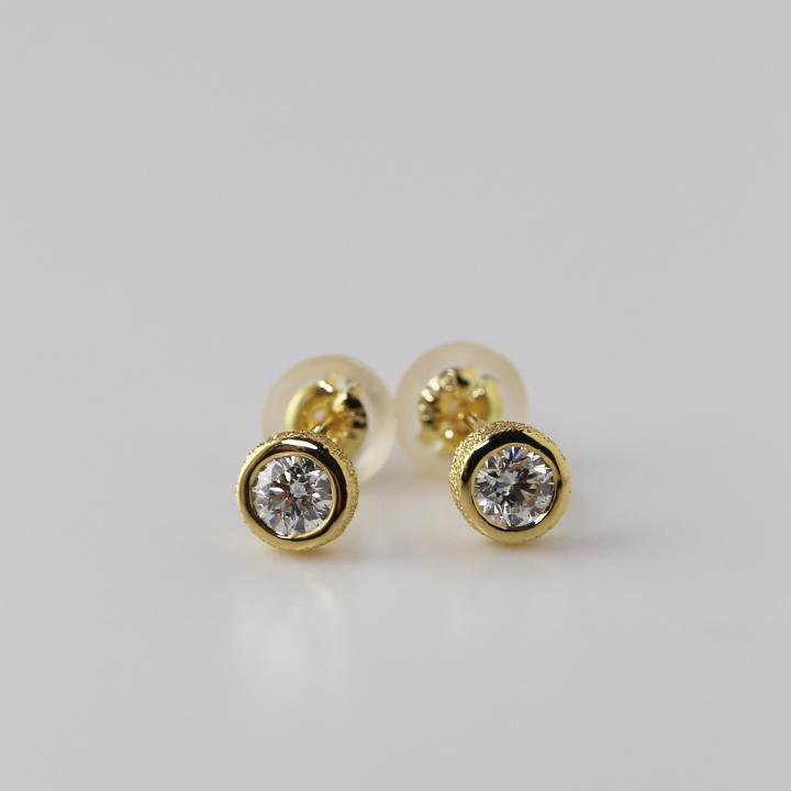 【土日限定3500円OFFクーポン有】 18金 ピアス k18 18金ピアス 18k ダイヤモンド 0.2ct スタッズタイプ レディース 18金 18K 地金 ゴールド 18kピアス | DEVAS | 01
