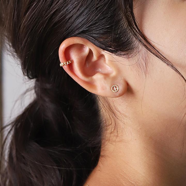 DEVAS 18金 ピアス k18 18金ピアス 18k ピースマーク シンプル k18