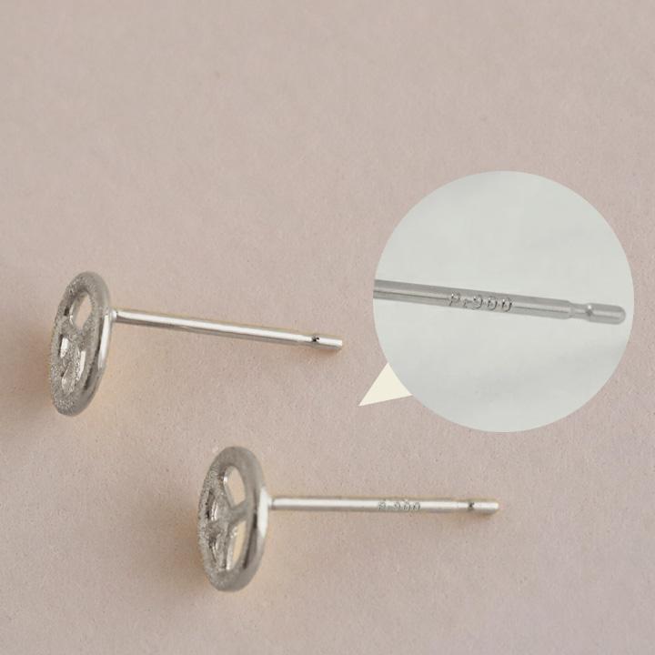 プラチナピアス ピアス プラチナ レディース ピースマーク ダスト プラチナ950 ピアスプラチナ PT シンプル おしゃれ 地金 小さめ 小さい  両耳 セット | DEVAS | 05