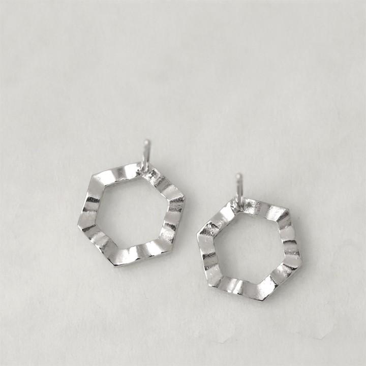 プラチナピアス ピアス プラチナ レディース 六角形 プラチナ950 ピアスプラチナ PT シンプル おしゃれ 地金 華奢 シンプルピアス 小さめ 小さい 両耳 セット | DEVAS | 04