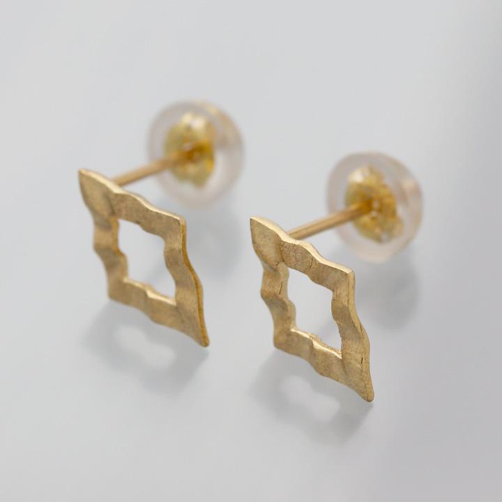 【土日限定1500円OFFクーポン有】 18金 ピアス k18 18金ピアス 18k ひし形 スタッズピアス k18ピアス レディース ピアス18金 つけっぱなし 両耳 セット | DEVAS | 04
