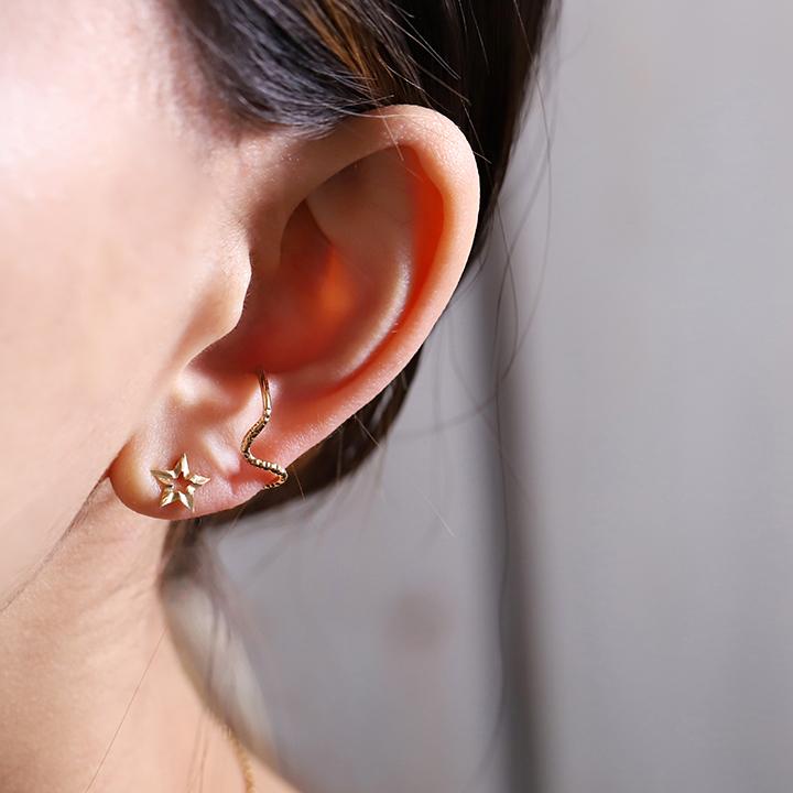 【土日限定1500円OFFクーポン有】 18金 ピアス k18 18金ピアス 18k スター 星 スタッズ k18ピアス レディース ピアス18金 つけっぱなし 両耳 セット | DEVAS | 09