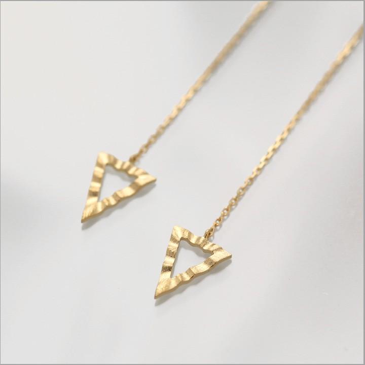 【土日限定1500円OFFクーポン有】  18金 ピアス k18 揺れる アメリカンピアス 18k 三角形 トライアングル 18金ピアス k18ピアス レディース ピアス18金 | DEVAS | 02